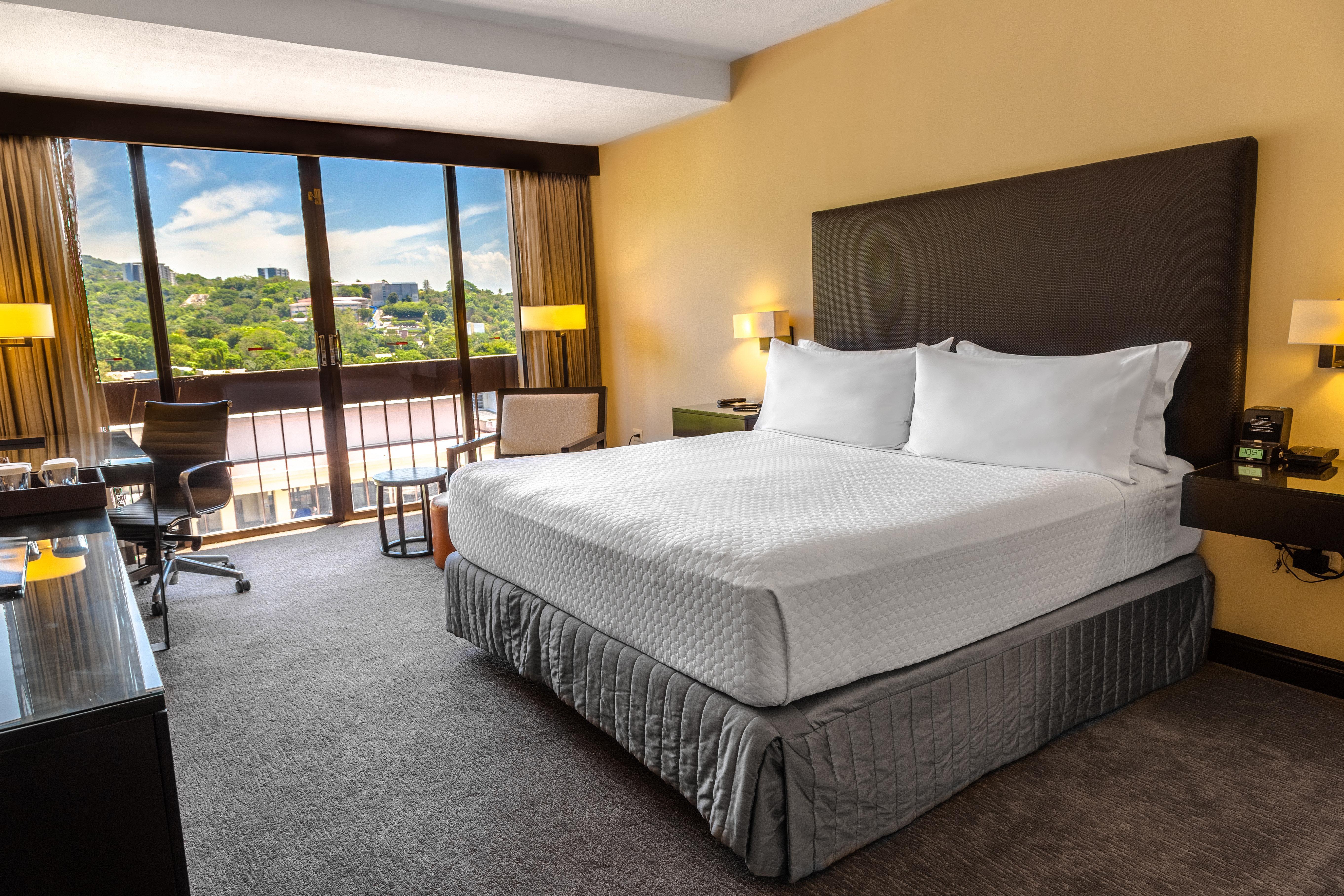 Hotel Hilton San Salvador Extérieur photo