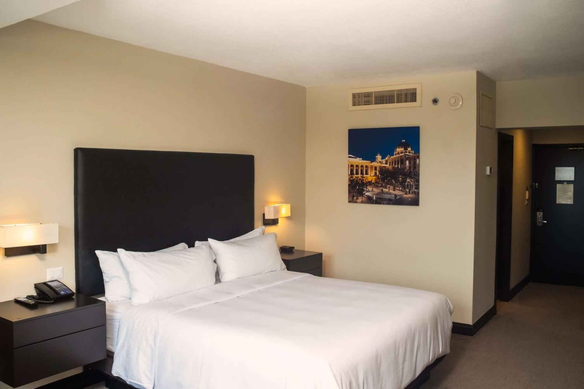 Hotel Hilton San Salvador Extérieur photo