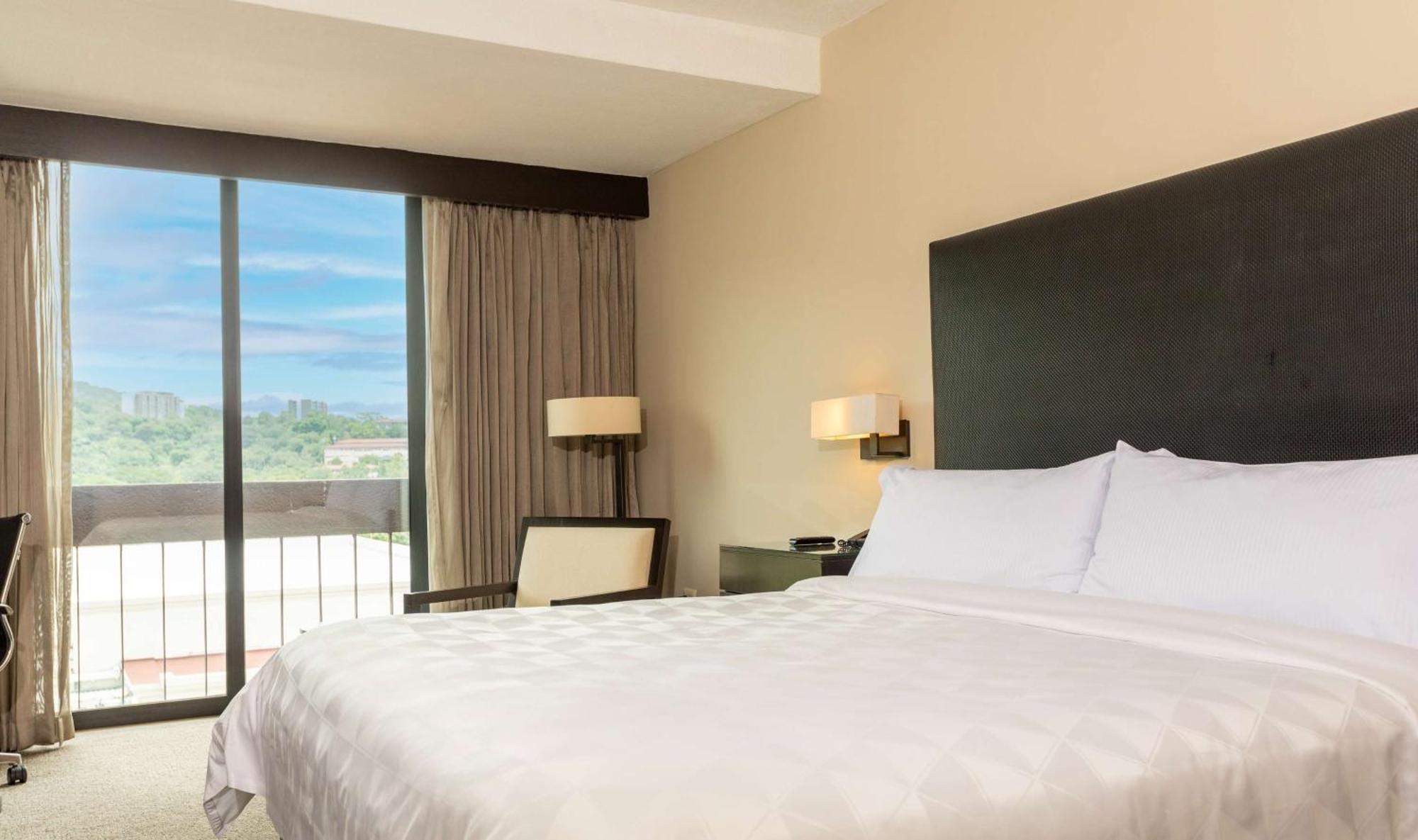 Hotel Hilton San Salvador Extérieur photo
